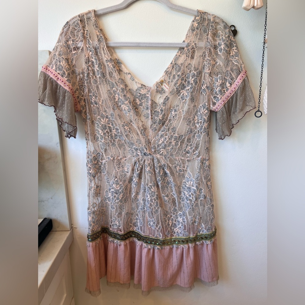 Free People Lace BoHo blouse ruffle sleeve sheer shirt top